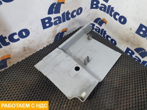 Накладка ремня безопасности правая