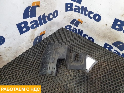 Накладка кожуха рулевой колонки