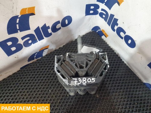 Опора двигателя левая